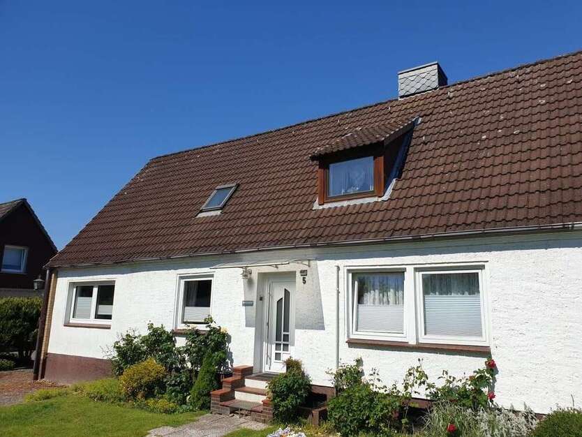 Haus zum Kaufen in Heikendorf 319.000 € 141.68 m²