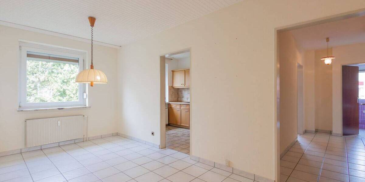 Etagenwohnung Büdelsdorf - 4 Zimmer, 102 m&sup2;, 174.000&euro; | Angebot:26343610