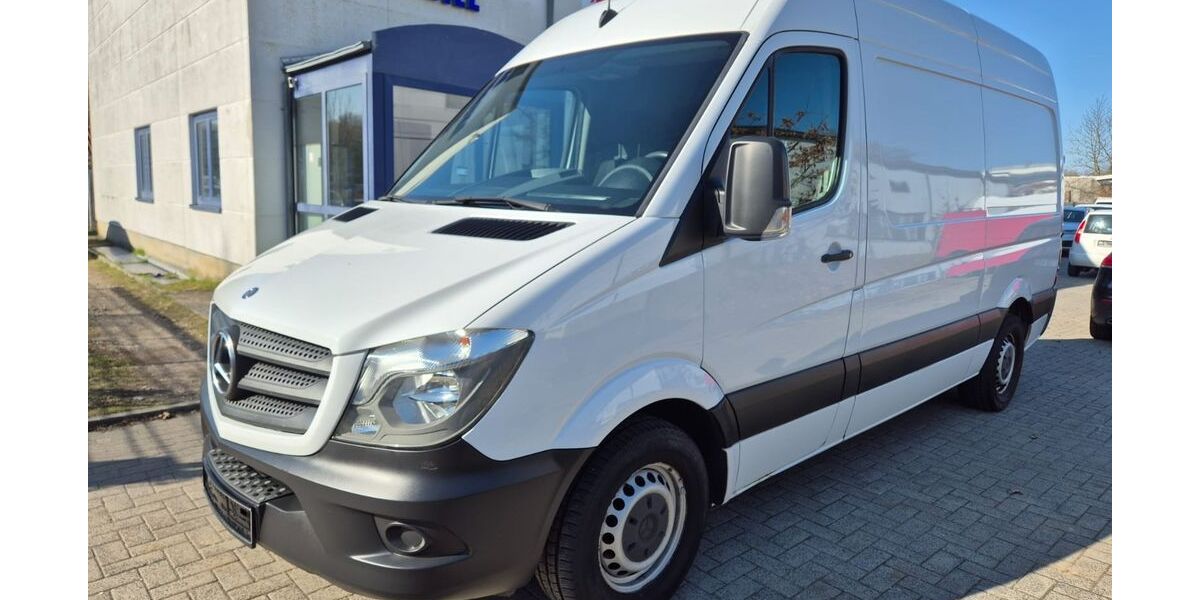 Mercedes-Benz Sprinter 199.800 km 12.950 &euro; Kiel 24145