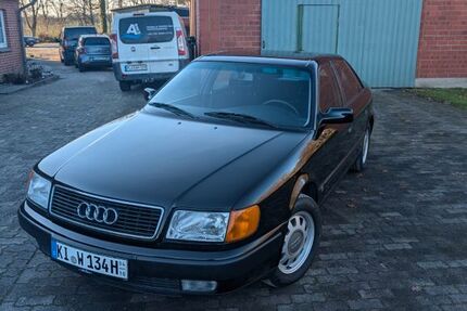 Audi 100