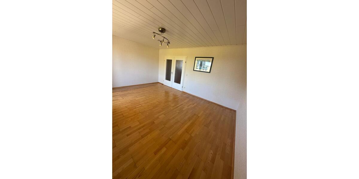 Etagenwohnung Kronshagen - 4 Zimmer, 88 m&sup2;, 258.000&euro; | Angebot:26480261