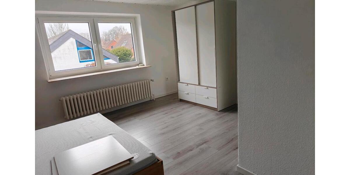 Dachgeschoßwohnung Nortorf - 2 Zimmer, 55 m&sup2;, 660&euro; | Angebot:25332865