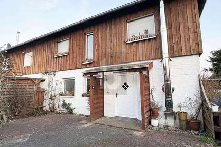 Wohnung Nortorf - 6 Zimmer, 200 m&sup2;, 300.000&euro; | Angebot:26586063