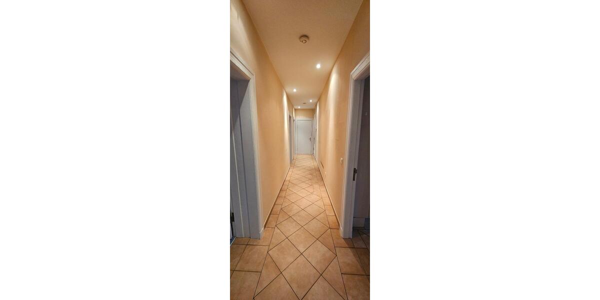 Etagenwohnung Kiel Wik - 3 Zimmer, 85 m&sup2;, 395.000&euro; | Angebot:25086489