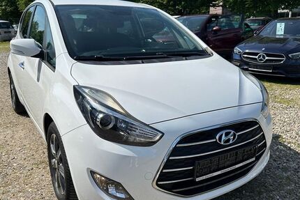 Hyundai ix20 125.000 km 8.999 &euro; Kiel 24145
