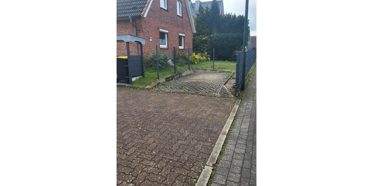 Einfamilienhaus mit Einliegerwohnung zum 01.02.26 zu vermieten 8 zimmer