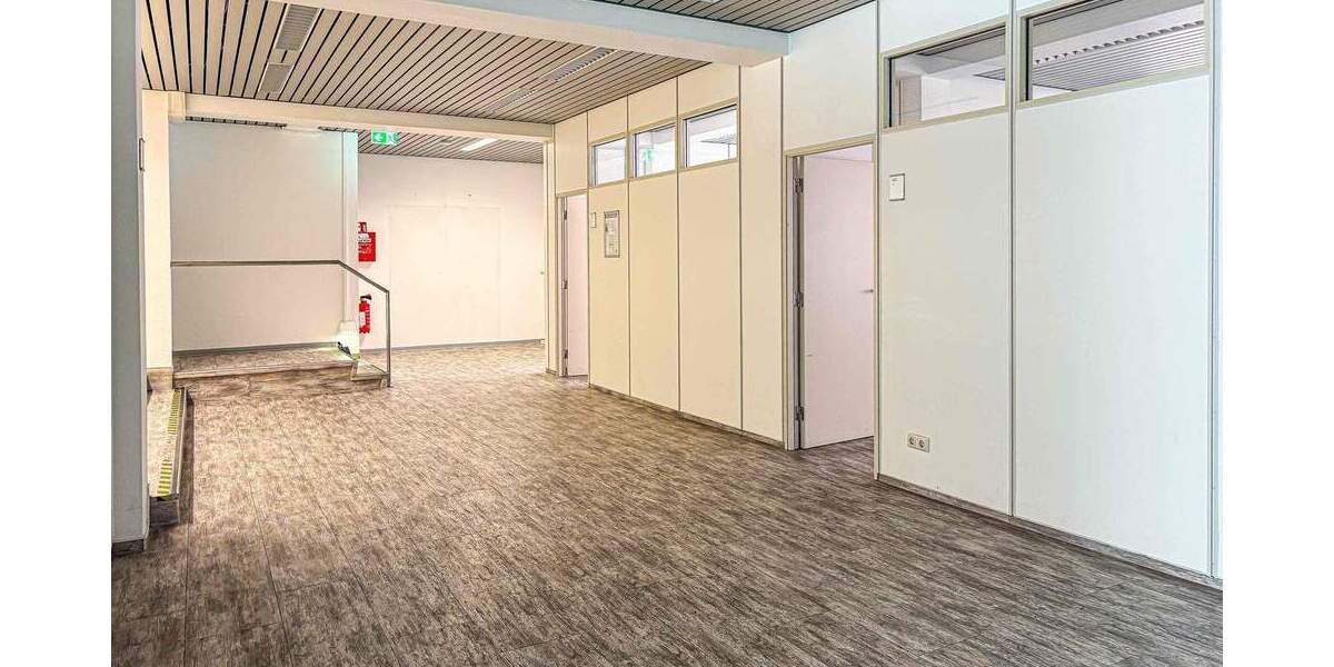 Gewerbeobjekt Kiel Exerzierplatz - 6 Zimmer, 213 m&sup2;, 3.090&euro; | Angebot:25729234