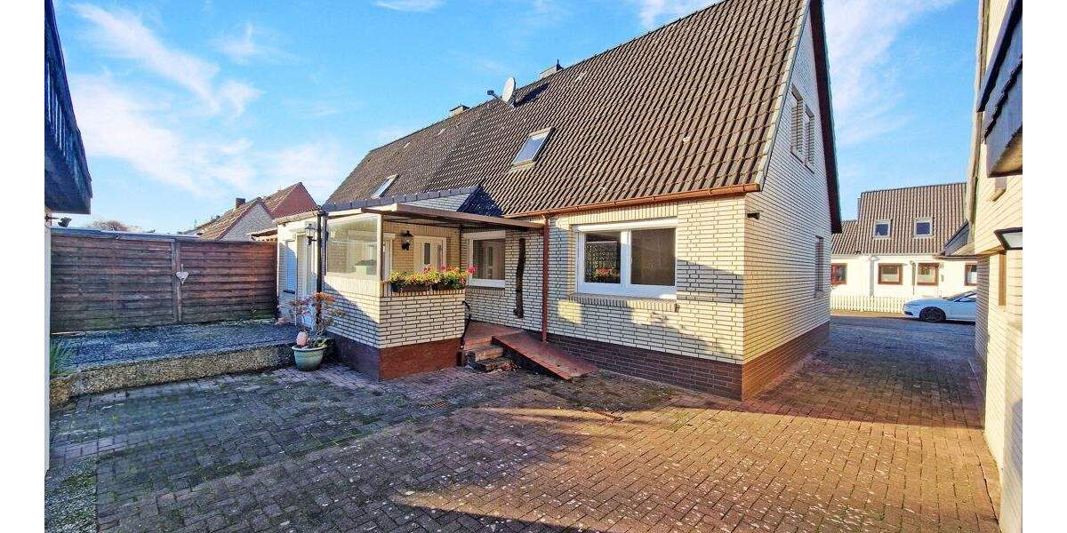 Doppelhaushälfte Neumünster Innenstadt - 4 Zimmer, 89 m&sup2;, 275.000&euro; | Angebot:23977451