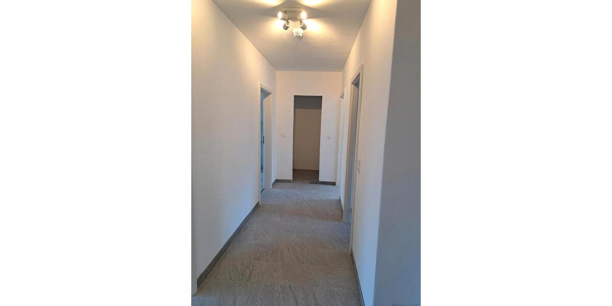 Etagenwohnung Preetz - 3 Zimmer, 68 m&sup2;, 960&euro; | Angebot:25719803