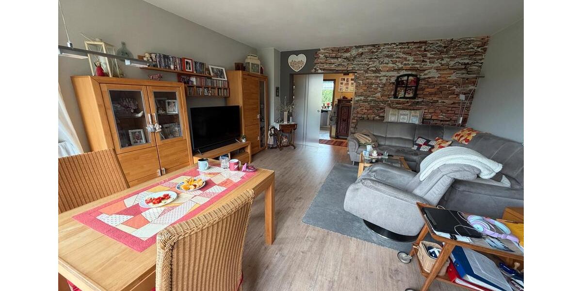 Etagenwohnung Kronshagen - 4 Zimmer, 95 m&sup2;, 320.000&euro; | Angebot:27082000