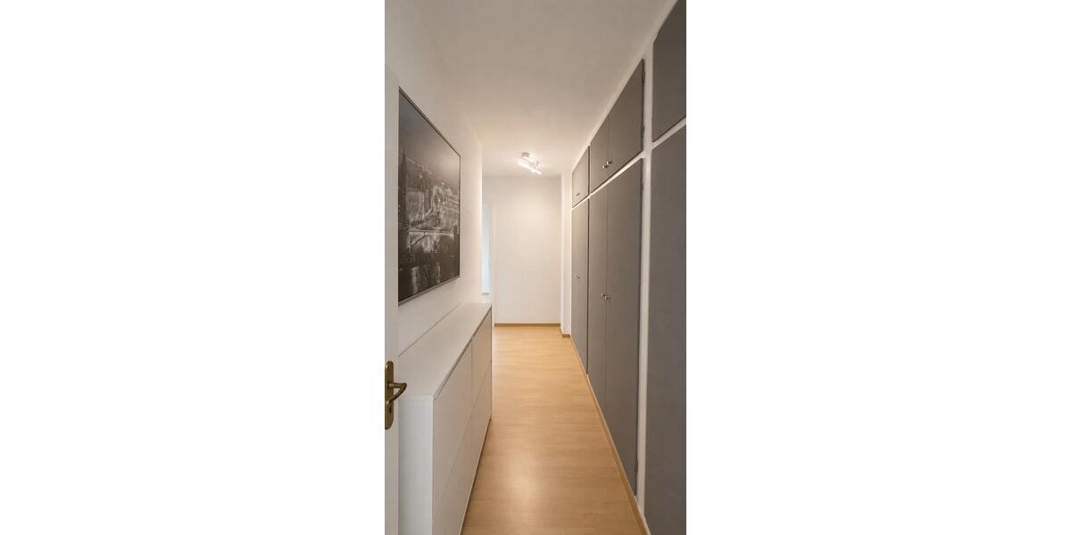 Etagenwohnung Kiel Neumühlen-Dietrichsdorf - 3 Zimmer, 76 m&sup2;, 189.000&euro; | Angebot:27157517