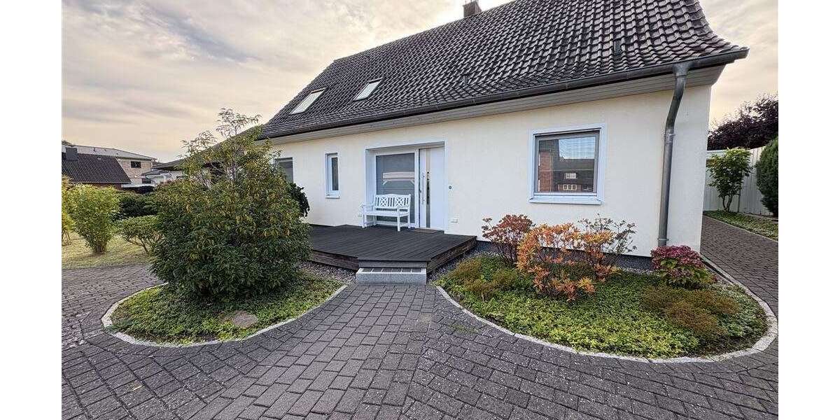 Haus zum Kaufen in Bordesholm 589.000 € 185.5 m² 6 zimmer