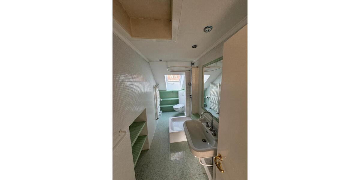 Reihenhaus Kiel Blücherplatz - 6 Zimmer, 130 m&sup2;, 1.600&euro; | Angebot:26665826