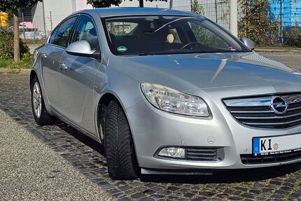 Opel Insignia 176.000 km 4.800 &euro; Kiel 24148