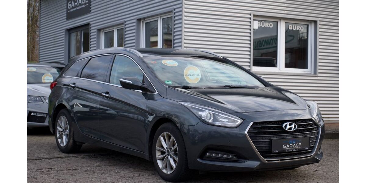 Hyundai i40 122.000 km 11.700 &euro; Kiel 24146