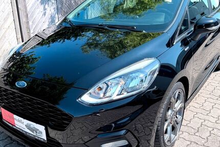 Ford Fiesta 94.000 km 9.900 &euro; Neumünster 24536