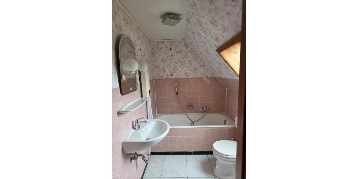 Einfamilienhaus Neumünster - 4 Zimmer, 76 m&sup2;, 249.000&euro; | Angebot:27084108