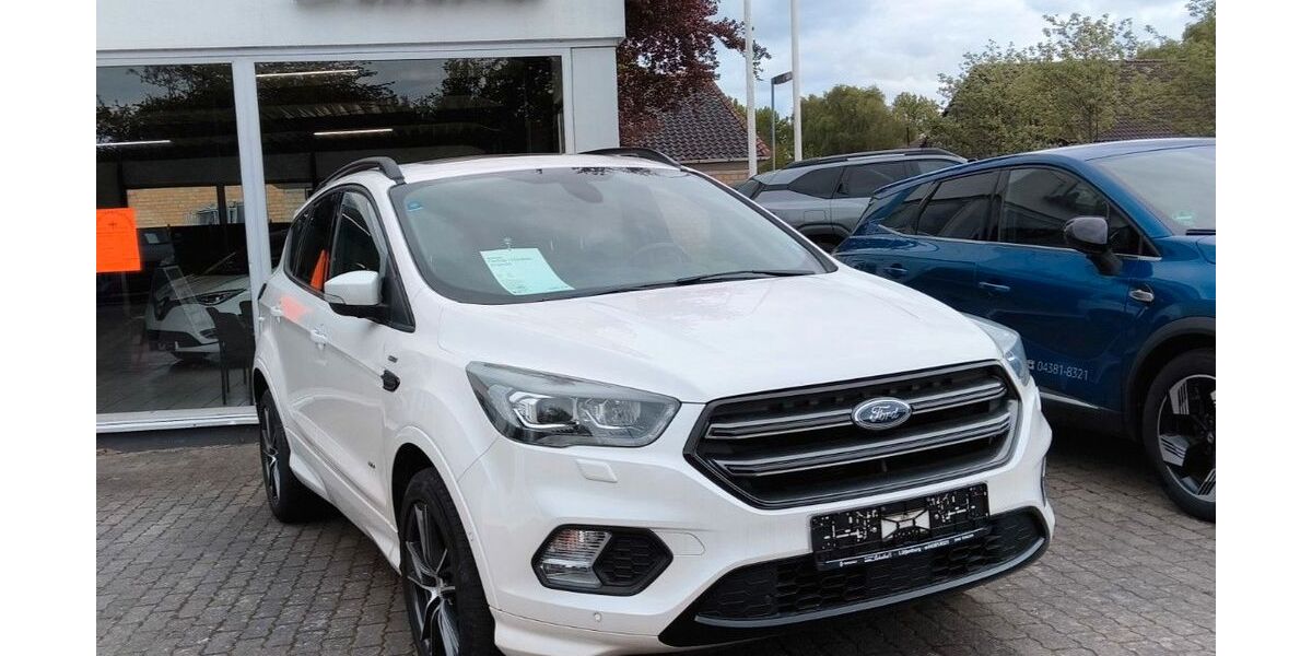 Ford Kuga 59.000 km 15.900 &euro; Lütjenburg 24321