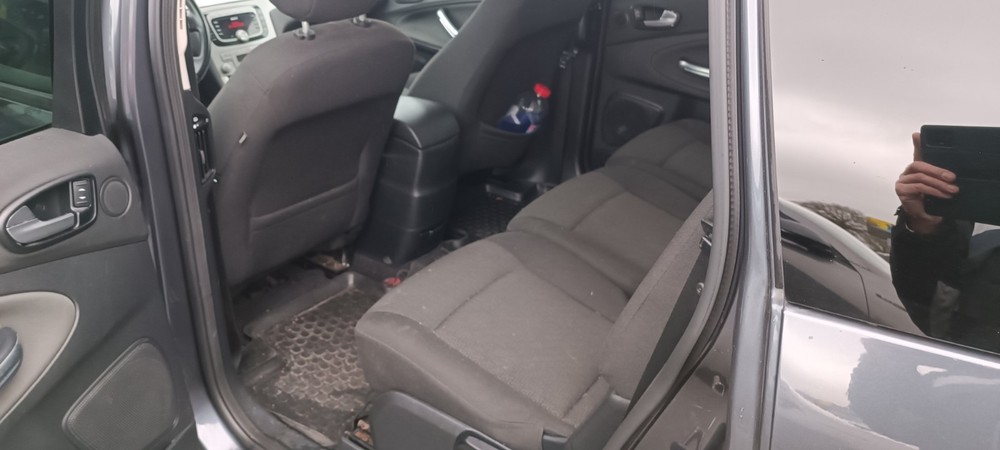 Ford S-Max 176.620 km 1.500 &euro; Neumünster 24534