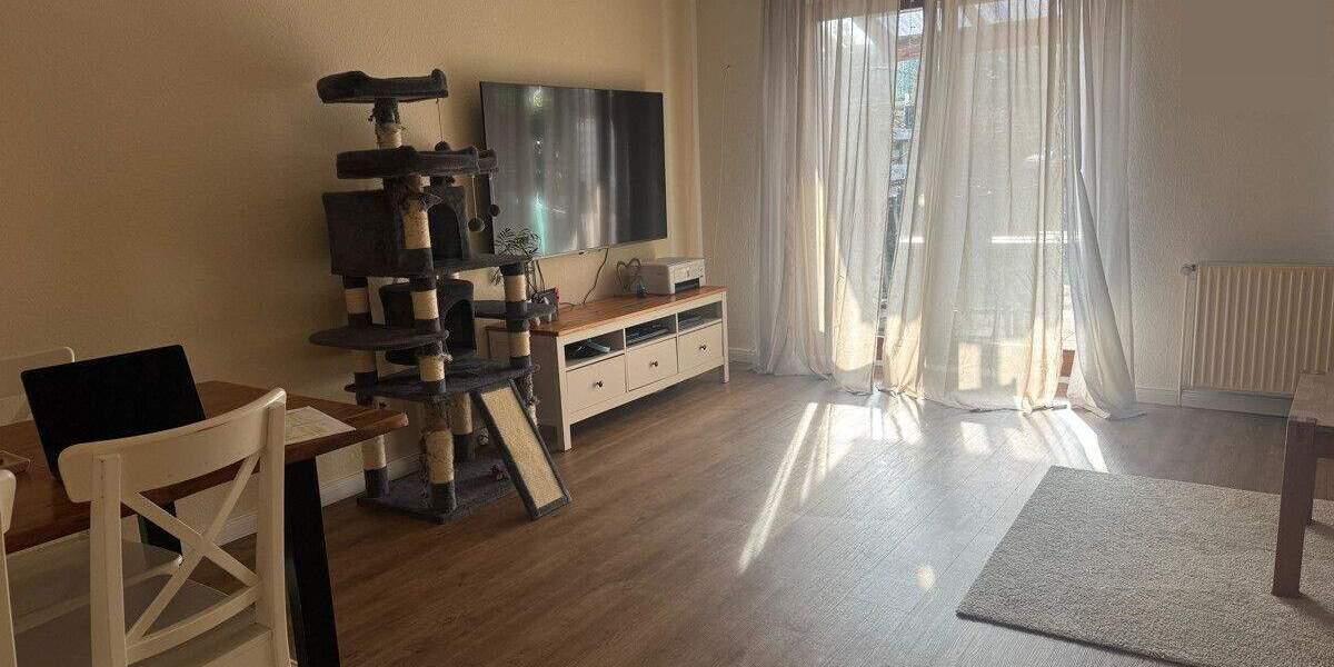Reihenmittelhaus Schönberg - 6 Zimmer, 120 m&sup2;, 1.250&euro; | Angebot:25523411