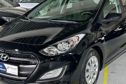 Hyundai i30 150.000 km 7.990 &euro; Kiel 24145