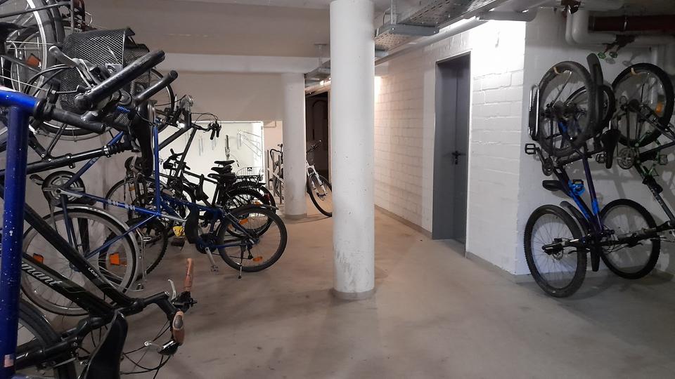 Etagenwohnung Kiel Ravensberg - 1 Zimmer, 30 m&sup2;, 322&euro; | Angebot:25542219