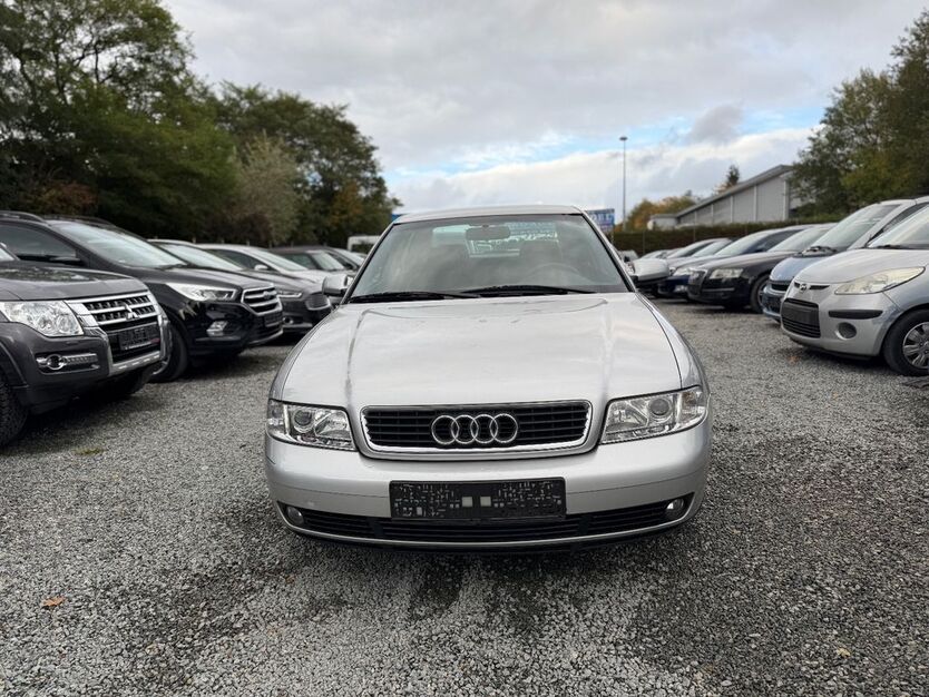 Audi A4 143.000 km 2.350 € Kiel 24146