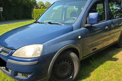 Opel Combo 181.900 km 2.999 &euro; Timmaspe 24644