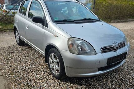 Toyota Yaris 145.000 km 2.200 &euro; Kiel-Elmschenhagen 24146