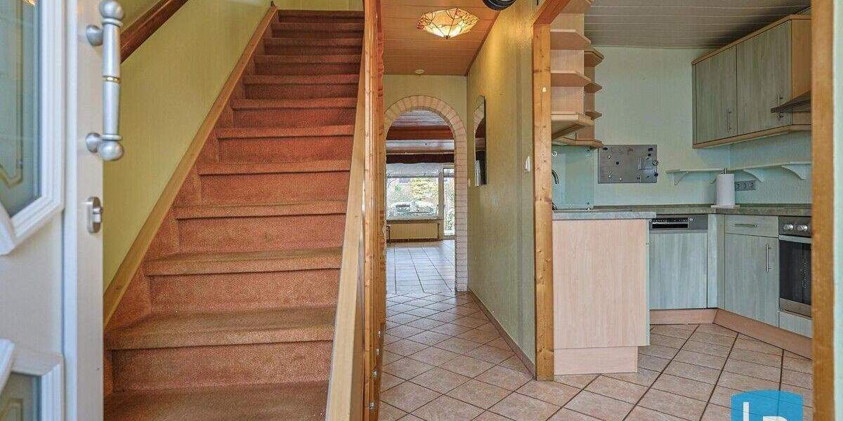 Reihenmittelhaus Kiel Elmschenhagen-Süd - 3 Zimmer, 86 m&sup2;, 229.000&euro; | Angebot:25702181