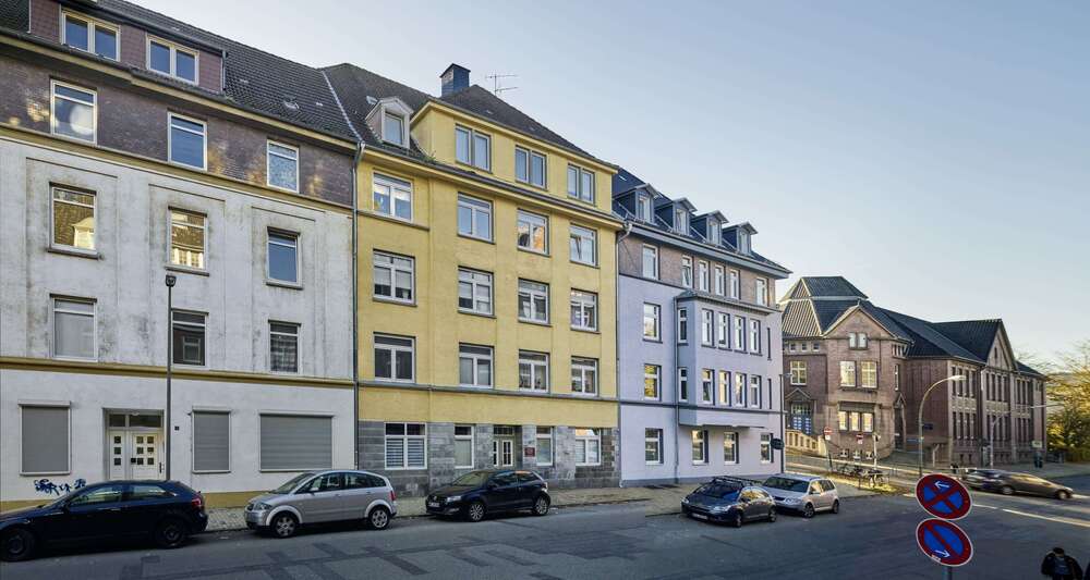 Einfamilienhaus Neumünster - 20 Zimmer, 637 m&sup2;, 840.000&euro; | Angebot:26886247