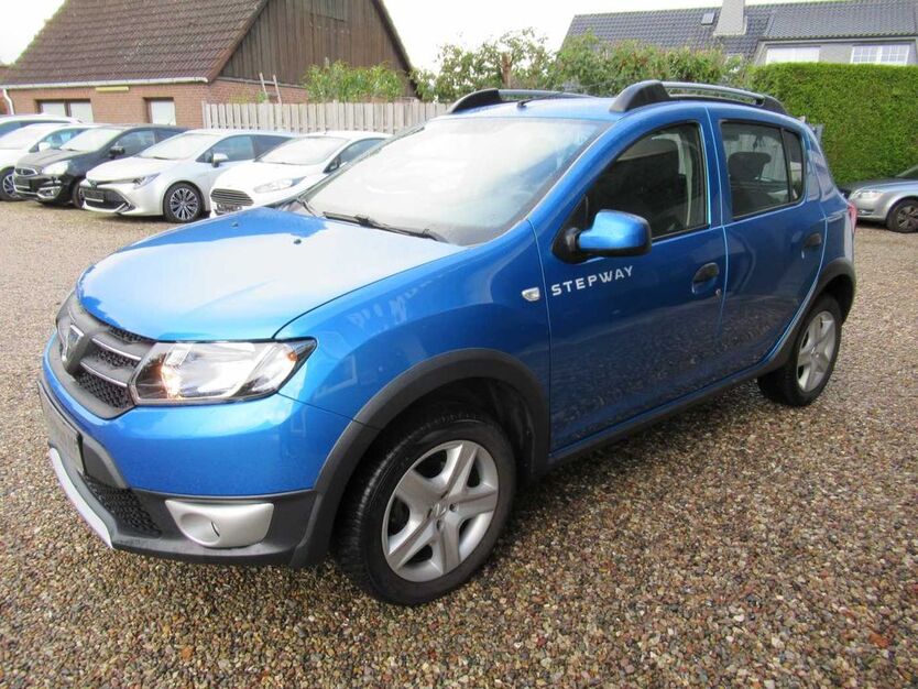 Dacia Sandero 69.800 km 8.950 € Gettorf 24214