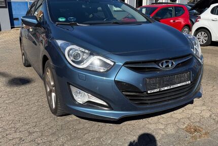 Hyundai i40 279.000 km 5.980 &euro; Kiel 24109