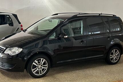 VW Touran 207.125 km 3.990 &euro; Kiel 24146