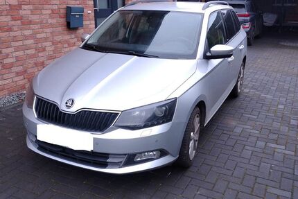 Skoda Fabia 92.095 km 9.200 &euro; Surendorf 24229