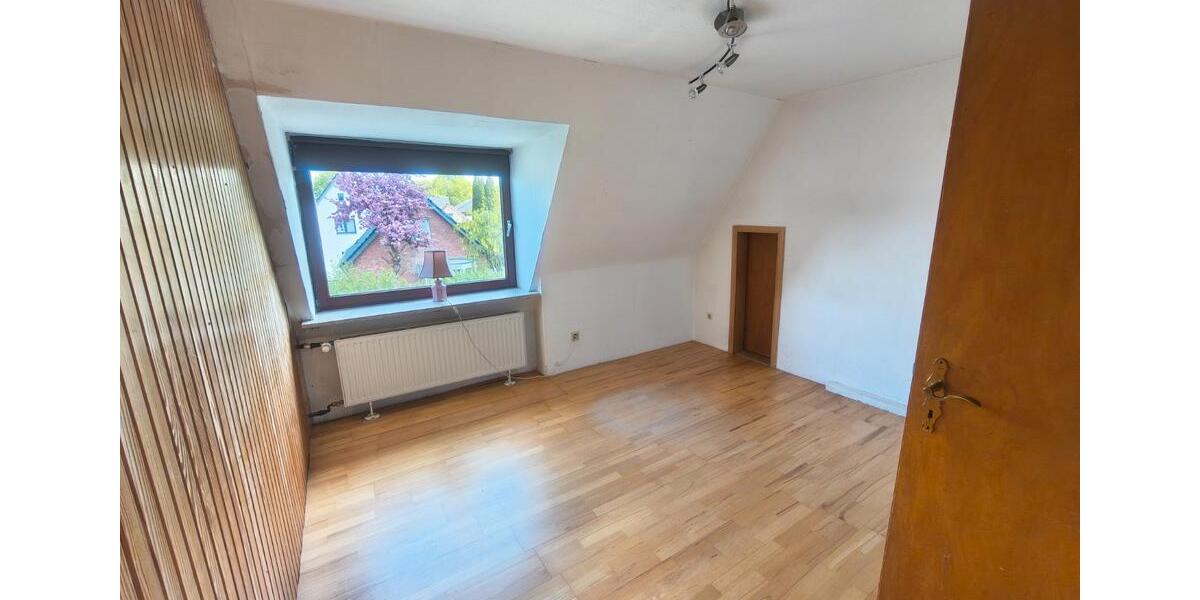 Einfamilienhaus Schülldorf - 6 Zimmer, 140 m&sup2;, 360.000&euro; | Angebot:26930631