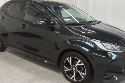 Toyota Yaris 10.900 km 17.490 &euro; Kiel 24109