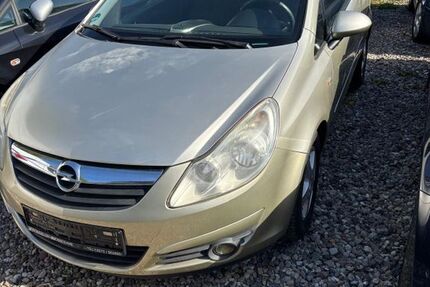 Opel Corsa 112.930 km 2.290 &euro; Kiel 24146