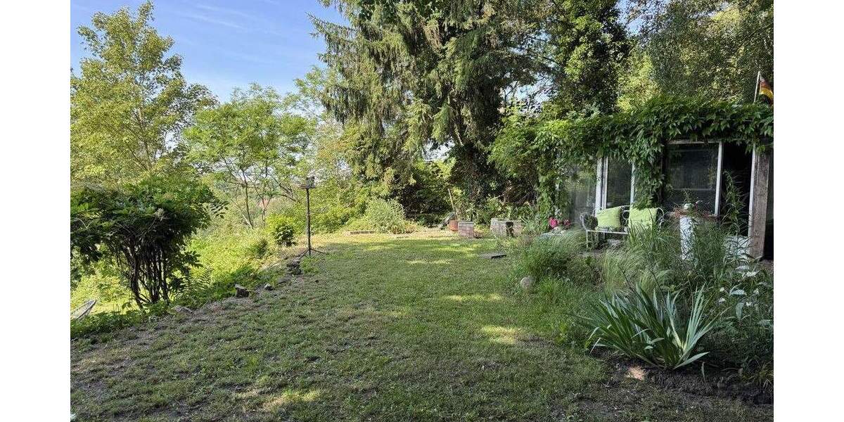 Einmalige Hanglage im Schwentinetal: Wohnen mit Panoramablick ins Grüne über mehrere Ebenen! 5 zimmer