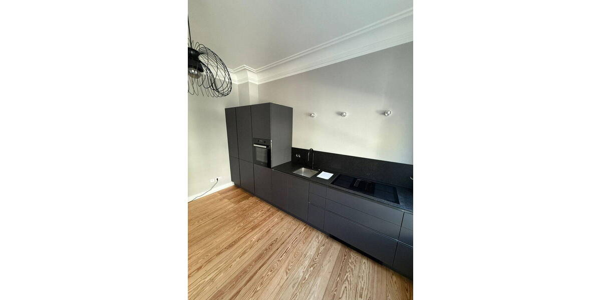 Etagenwohnung Kiel Wik - 2 Zimmer, 77 m&sup2;, 1.600&euro; | Angebot:26740611
