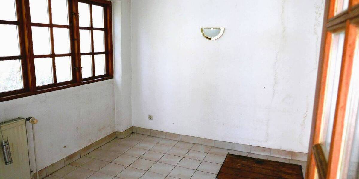 Mehrfamilienhaus, Wohnhaus Felde - 7 Zimmer, 146 m&sup2;, 299.000&euro; | Angebot:26362947