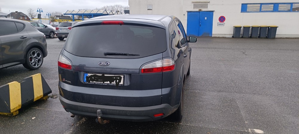 Ford S-Max 176.620 km 1.500 &euro; Neumünster 24534