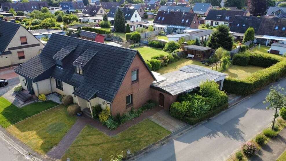 Haus zum Kaufen in Neumünster 219.000 € 74.09 m²