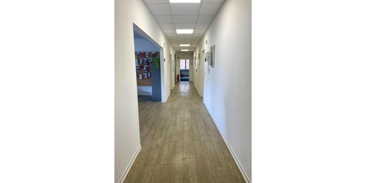 Gewerbeobjekt Kiel Südfriedhof - 2.500&euro; | Angebot:26417369