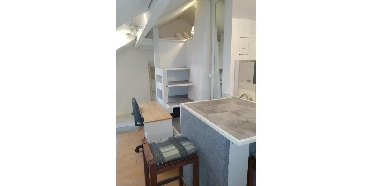 Etagenwohnung Kiel Schreventeich - 2 Zimmer, 125 m&sup2;, 650&euro; | Angebot:26042103