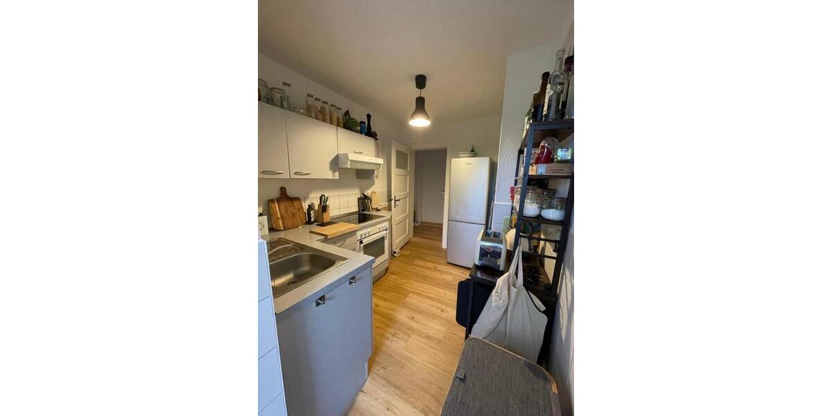 Dachgeschoßwohnung Kiel Südfriedhof - 2 Zimmer, 42 m&sup2;, 802&euro; | Angebot:26676282