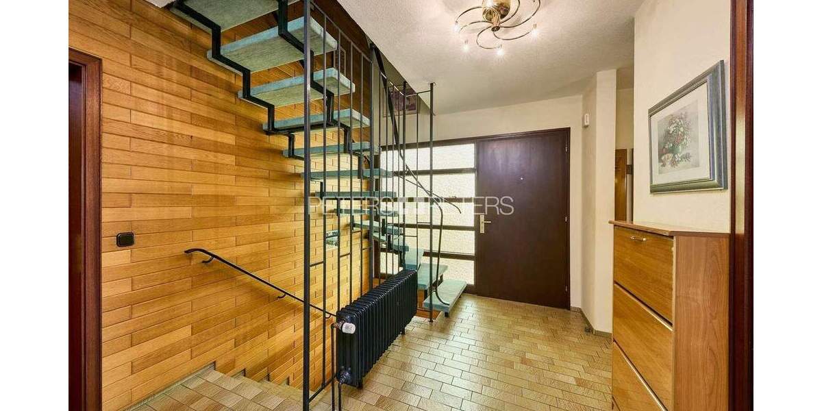 Einfamilienhaus Neumünster Einfeld - 5 Zimmer, 150 m&sup2;, 389.000&euro; | Angebot:24323547