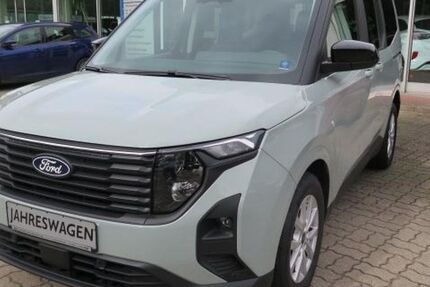 Ford Tourneo Courier 8.216 km 23.950 &euro; Lütjenburg 24321