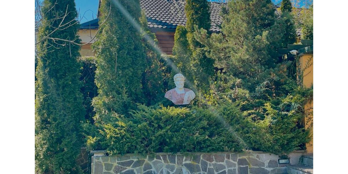 Villa Kiel Russee - 7.5 Zimmer, 280 m&sup2;, 1.590.000&euro; | Angebot:26705721