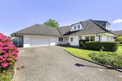 Haus Neumünster Brachenfeld/Ruthenberg - 7 Zimmer, 291 m&sup2;, 876.000&euro; | Angebot:26677213